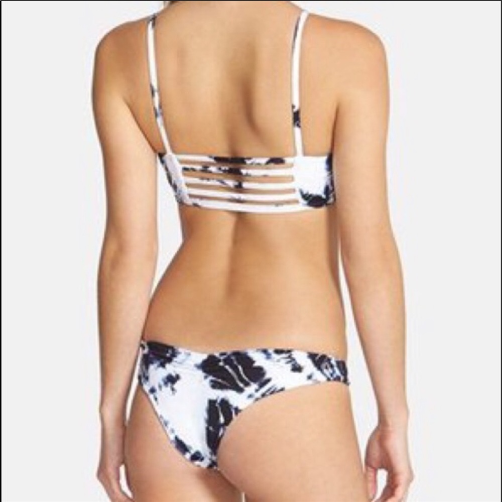 Blue Life bikini - Picture 2 of 2